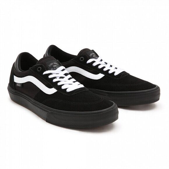 vans gilbert crockett blackout